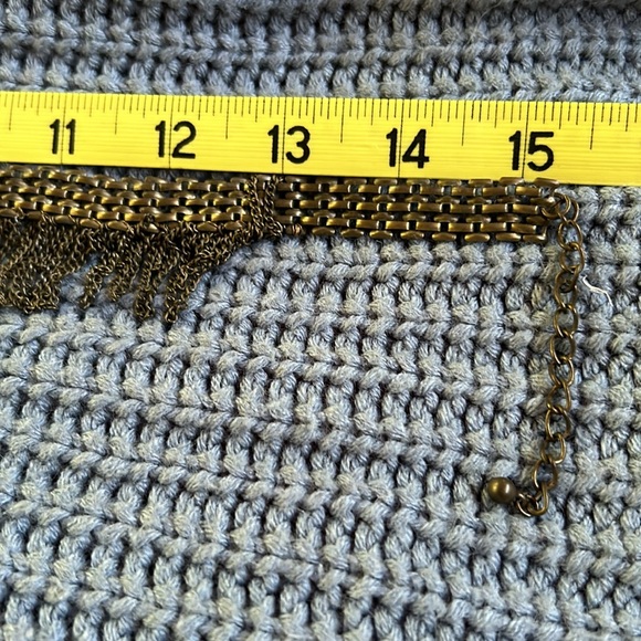 metal woven and fringe necklace - Picture 3 of 5